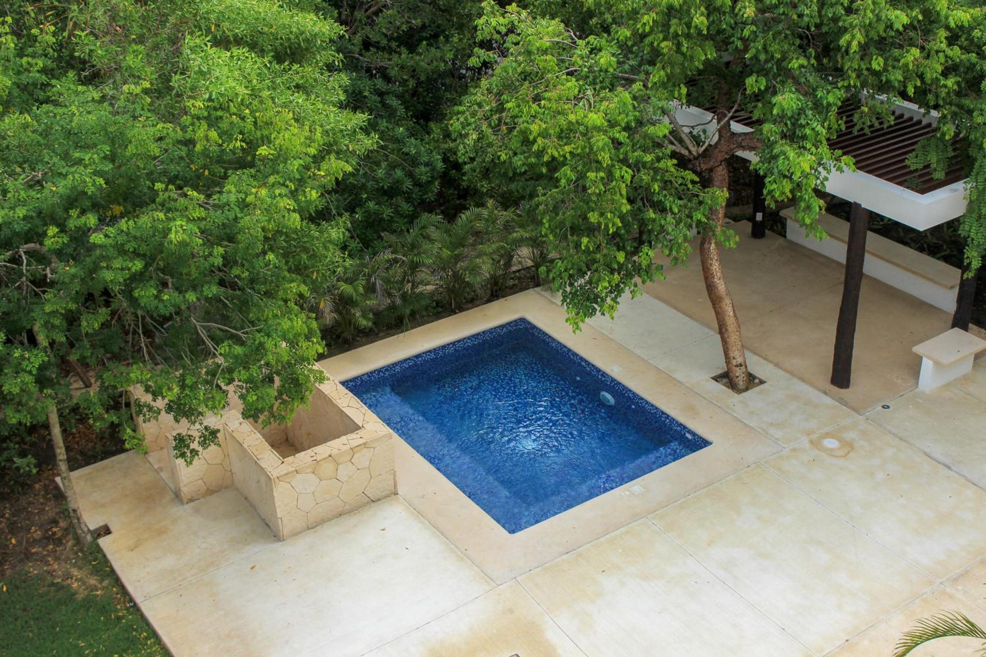 Exceptional 2Story Penthouse With Hot Tub And Rooftop Terrace In Bahia Principe Akumal Exteriér fotografie